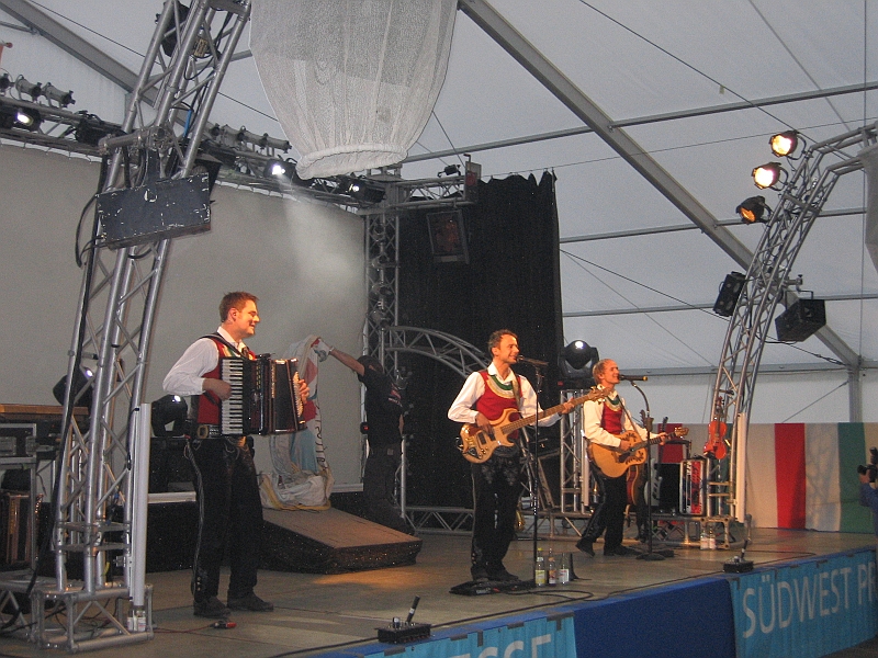 09 06 11 Blausteiner Sport- und Kurlturtage (18).JPG